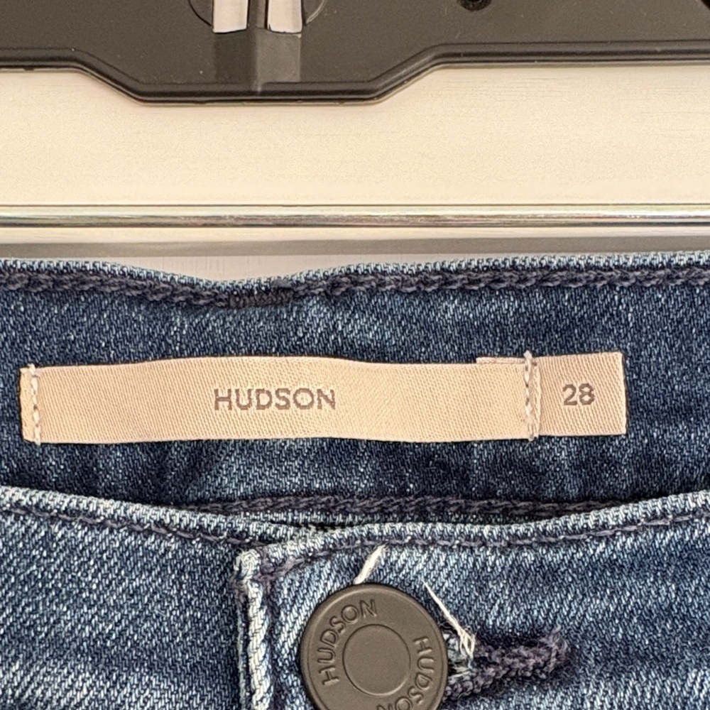 Hudson Rosie High-Rise Wide Leg Jean in Dover - Picture 2 of 11